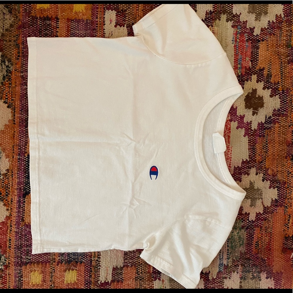 CHAMPION CROP TEE LOGO